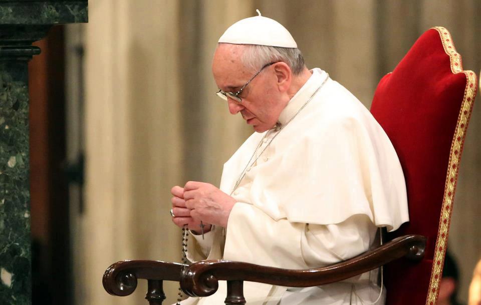 papa Franjo - molitva